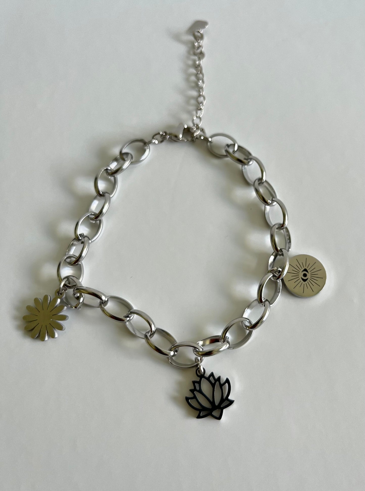 Bracelet silver Lotus