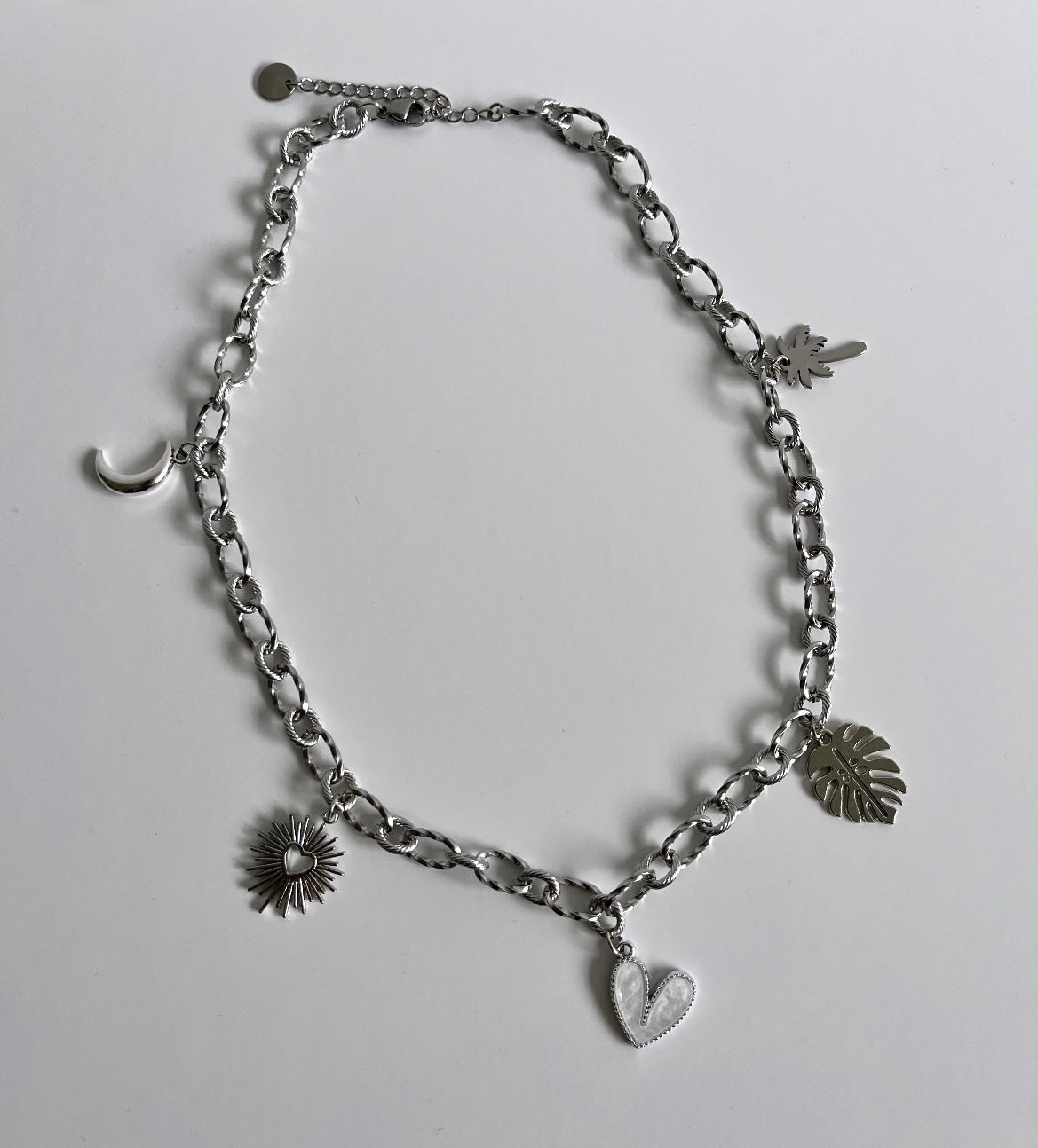 Collier coeur nacré