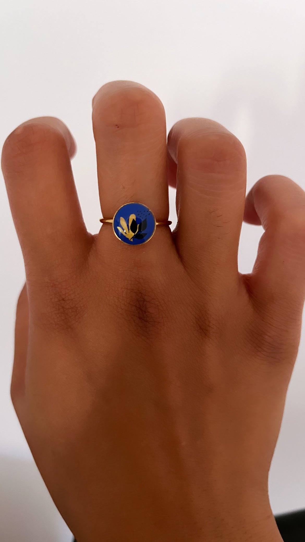 Bague feuille bleu roi